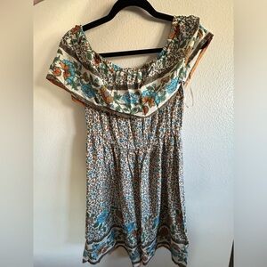 NWT Floral Off-On Shoulder Sundress